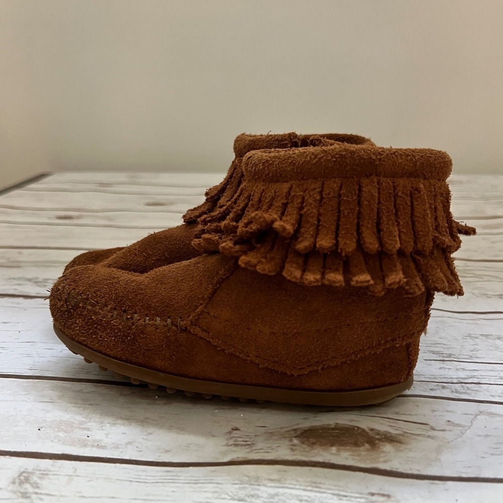 Minnetonka Toddler Moccasin Boot Brown Suede Double Fringe - SZ 10